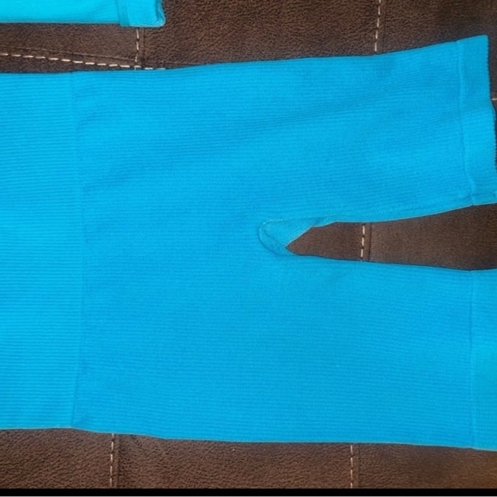 Two piece set - Picture 5 of 5